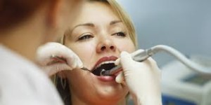 cosmetic dentist